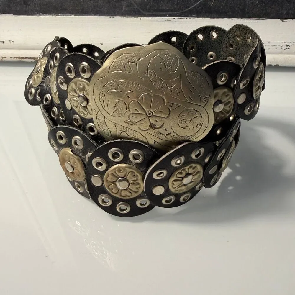 Chico’s Genuine Leather Concho Belt M/L Black Silver Boho Western Morocco